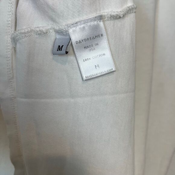 Daydreamer Guns N Roses White Graphic Short Sleeve T-Shirt Women's Size Medium - Picture 6 of 6